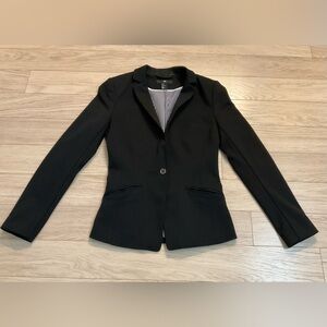 H&M black fitted blazer